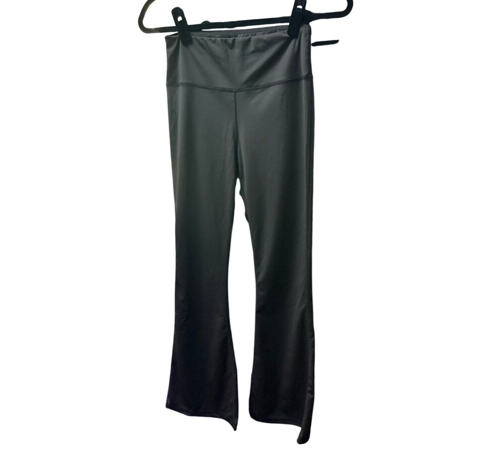 NWOT-S-High-Rise Flared Leggings